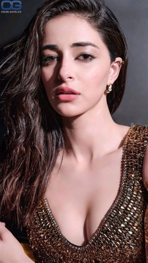 Ananya Panday Nude Pictures Photos Playboy Naked Topless Fappening