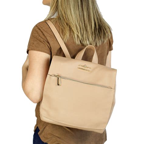 Mochila Nude Pequena De Couro