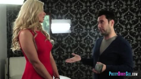 Blonde Chick Enjoys Hard Pussy Banging