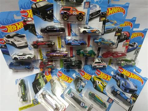 Carrinho Hot Wheels Combo C Carrinhos Sortidos Mattel R Em Mercado Livre