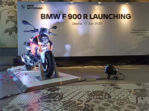 Bmw F R Sport Naked Bike Terbaru Dibanderol Rp Jutaan