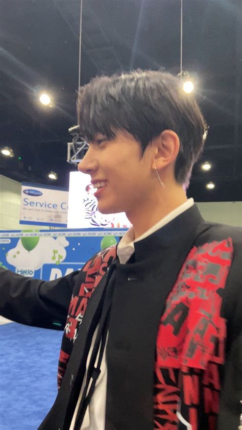 Bambi On Twitter Boyfriend Pictures Bambi Hot Korean Guys