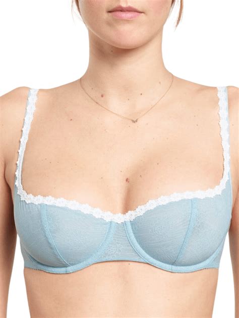 Les Marques De Lingerie Conna Tre Rapidement Vogue France