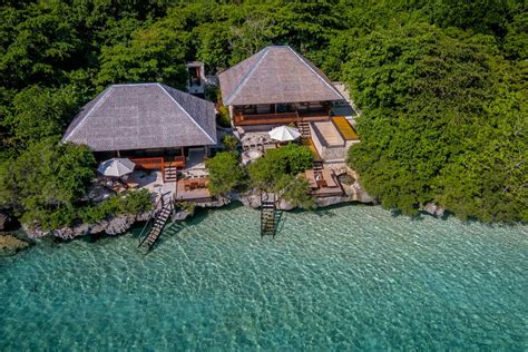 luxury resort    diving  indonesia vacations travel