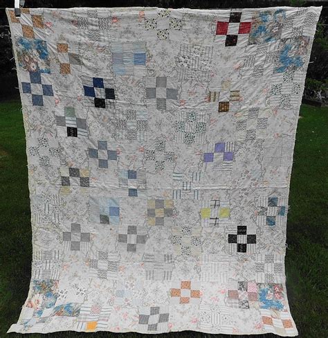 At Auction Vintage 9 Patch Quilt