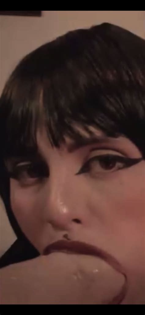 Abril Colen Webcam Dildo Blowjob