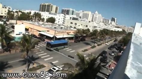 Nude Men In Public Gay Dane Finds Some Dick