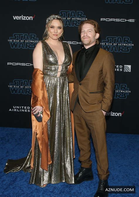 CLARE GRANT Nude AZNude