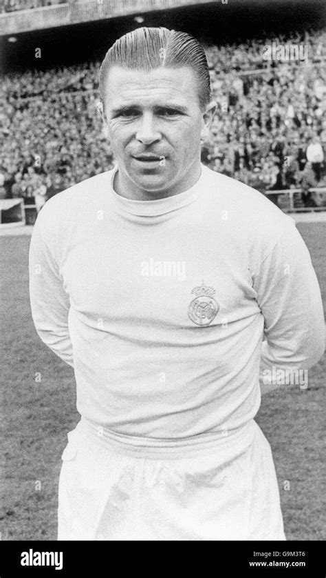 Ferenc Puskas Footballer Hi Res Stock Photography And Images Alamy