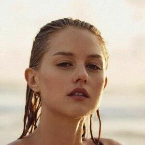 Isabelle Cornish Isabellecornish Nude Leaks Fapexy