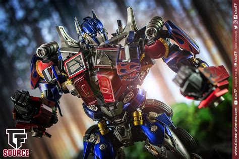 GALLERY: threezero DLX ROTF Optimus Prime – The Source Report
