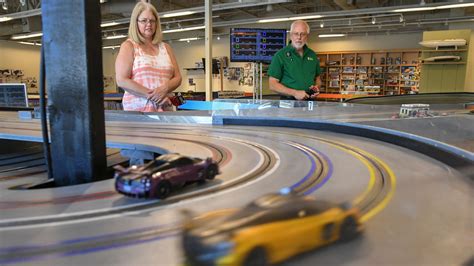 Slot car racing sets up shop on Treasure Coast in Vero Beach