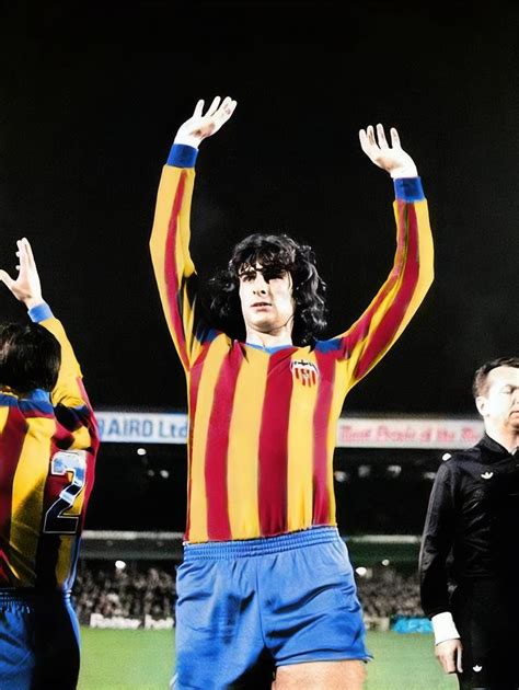 Nostalgia Futbolera On Twitter Mario Kempes Valencia Cf