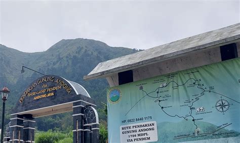 gunung andong mountains  vulcanoes indonesia great tours