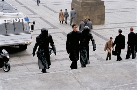 Фото: Эквилибриум / Кадр из фильма «Эквилибриум» (2002) #1076124