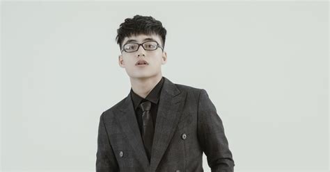 Xôn xao thông tin em trai hot boy của Sơn Tùng M TP sắp nhập học trường Hutech