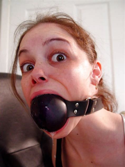 Giant Ballgag Porn Pic