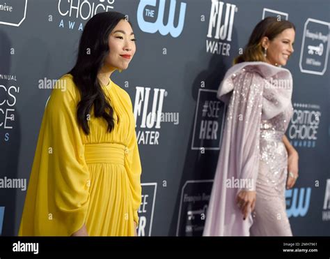 Awkwafina Left And Kate Beckinsale Arrive At The Th Annual Critics