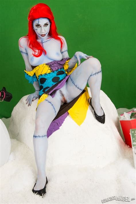 Emo Hot Babe XXX Dessert Picture