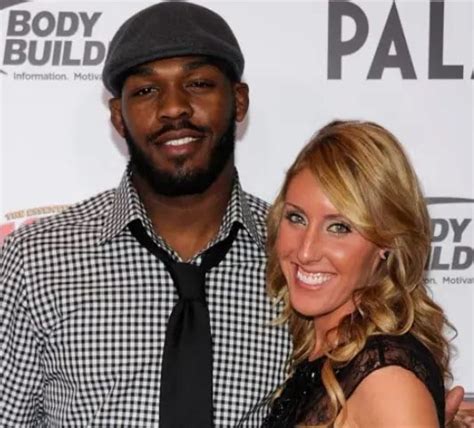Jon Jones Bio Wiki Net Worth Dating Girlfriend Engaged Married