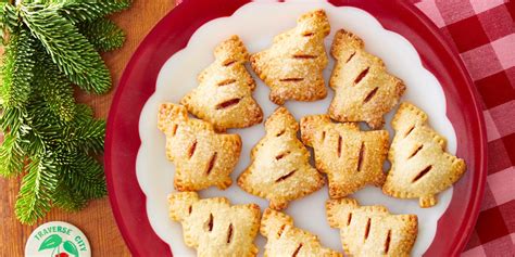 Merry Cherry Hand Pies Recipe
