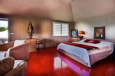 Hotel Central: Caribbean Escapes