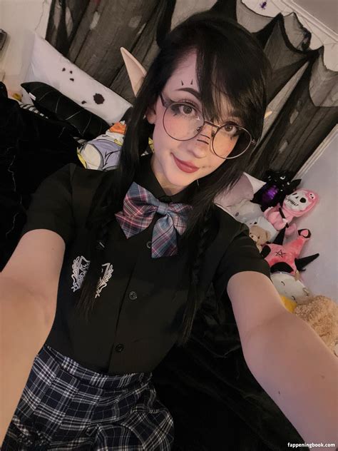 Nananightray Nude The Fappening Photo 7056852 FappeningBook