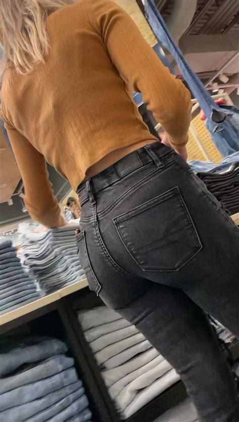 Skinny Blonde Teen In Ripped Jeans Tight Jeans Forum