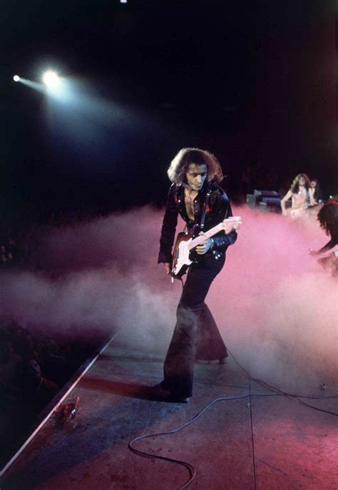 Thestraightenerdrummer Guitarslob Ritchie Blackmore On Fire With