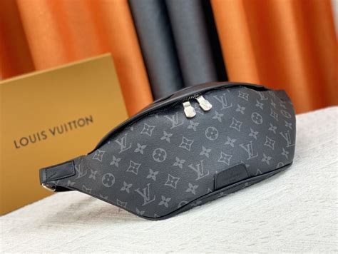 Louis Vuitton Сумка на пояс - купить с доставкой по выгодным ценам в ...