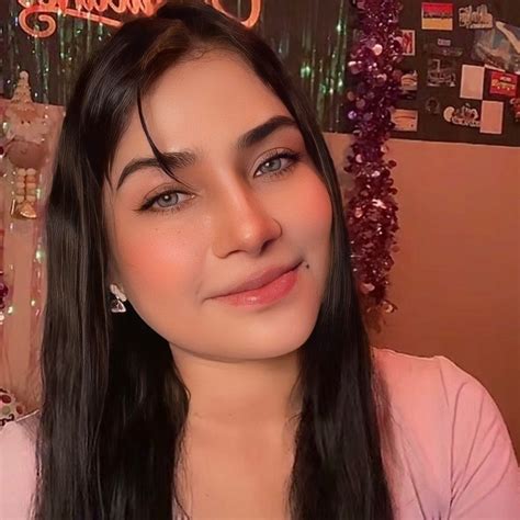 Zara Ortiz Mssaritta • Instagram Photos And Videos