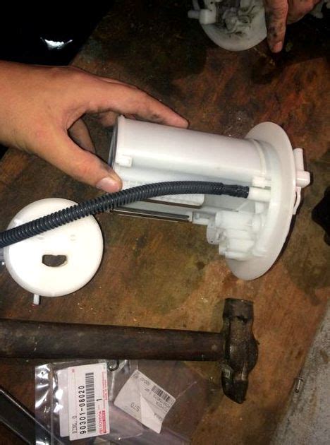 Тойота Королла 150 кузов замена топливного фильтра видео