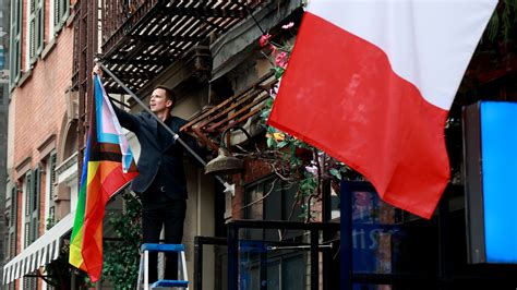 Wild Nyc Court Hearing For Woman Nabbed In Soho Gay Flag Burning