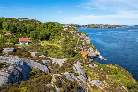 Sjelden Mulighet Fantastisk Hytte P Y Med Naust Kaianlegg Og Flott