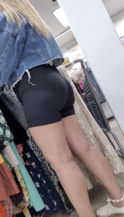 Pawg Blonde In Spandex Shorts Bonus Shots Oc Short Shorts Volleyball Forum