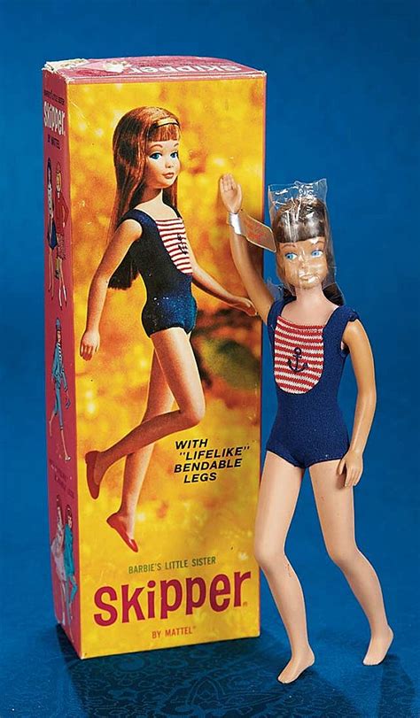 Brunette Bendable Leg Skipper In Original Box