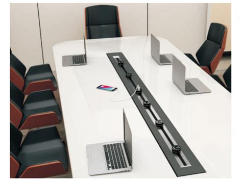 Трековые розетки MultiTrack