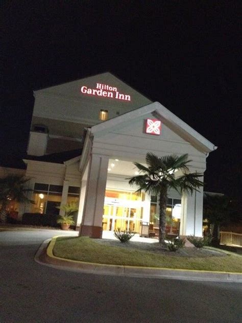 Hilton Garden Inn Savannah Midtown - Savannah, GA - Nextdoor