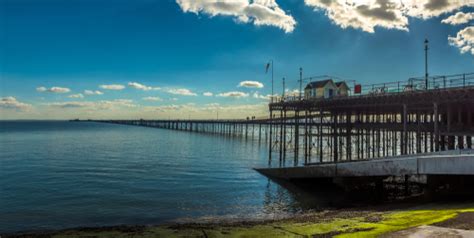 southend  sea coastal day