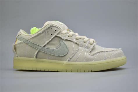 Сникеры Nike Boutique. Итальянская мода (журнал) - купить с доставкой ...