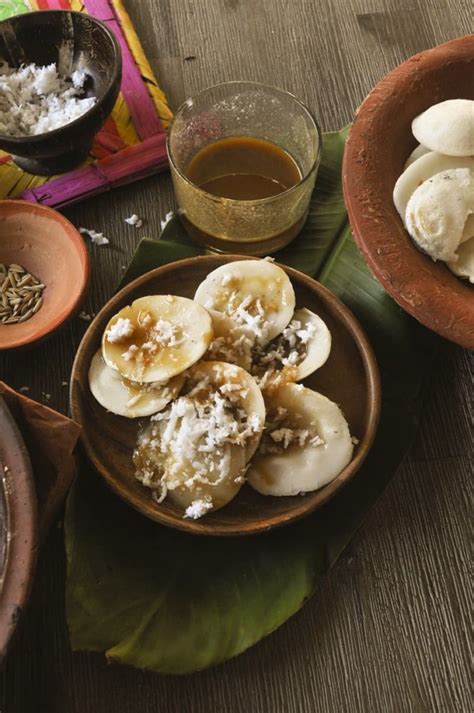 Chitoi Pitha Recipe Bengali Steamed Pancakes 🍘