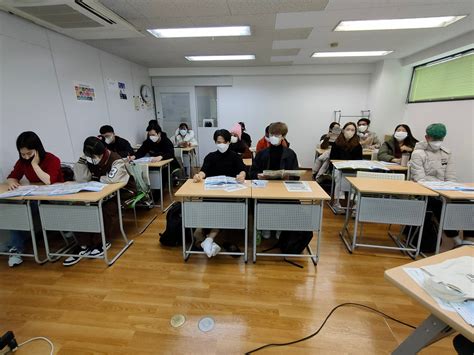 fpt japan academy cooperates   tokyo metropolitan police