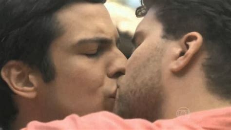 El Beso Gay Que Paraliz A Brasil Alternativas Noticiosas