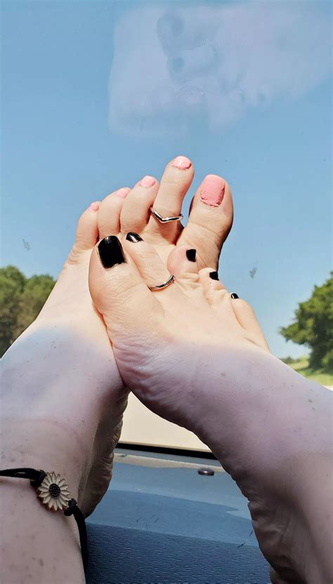 Getting Some Soothing Sun On These Smooth Soles Nudes Feet NSFW NUDE PICS ORG