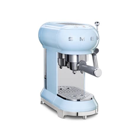 Кофеварка эспрессо SMEG ECF01PBEU - купить в Украине | smg-shop