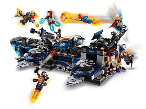 New Avengers Lego Set Lets You Build Your Own The Shield Helicarrier