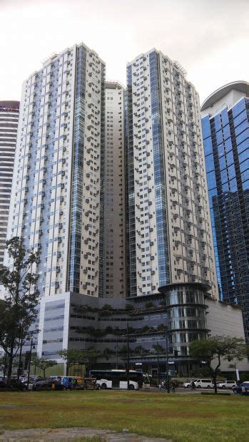 Affordable Fort Victoria Bgc Condo 2br 40sqm Rent To Own Rfo Bi Level