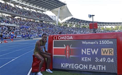 Kenya S Faith Kipyegon Improves Her 1500m World Record Athletics News