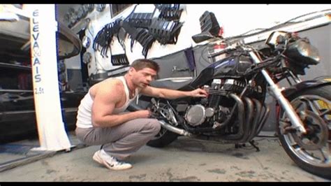 Amateur Anal Videos Kellys Bareback Anal Gangbang In The Mechanic Shop Dp And Cim Included Mp