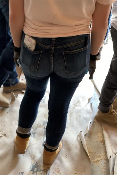 Cute Blonde In Tight Jeans Tight Jeans Forum